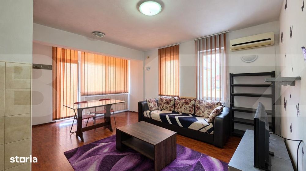 Apartament de vanzare, cu 2 camere, 45 mp, zona Soarelui