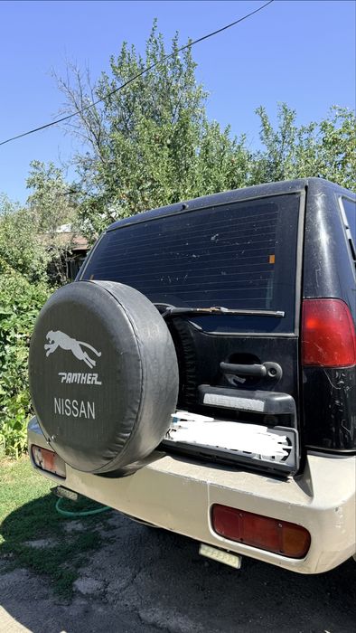 Продам Nissan Mistral