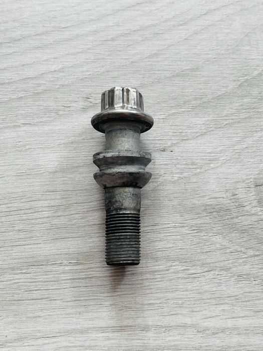 Оригинални болтове за джанти за Mercedes GLE C167 след 2019г