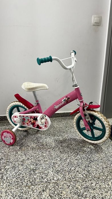 Bicicletă pentru copii cu vârsta între 2 și 5 ani