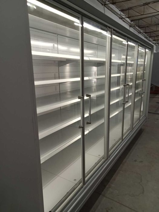 Крайстенна хладилна витрина с вратички/ реновирана с Гаранция