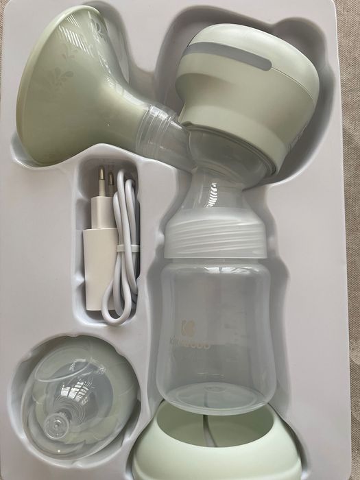 Помпа за кърма+подарък залъгалка Avent