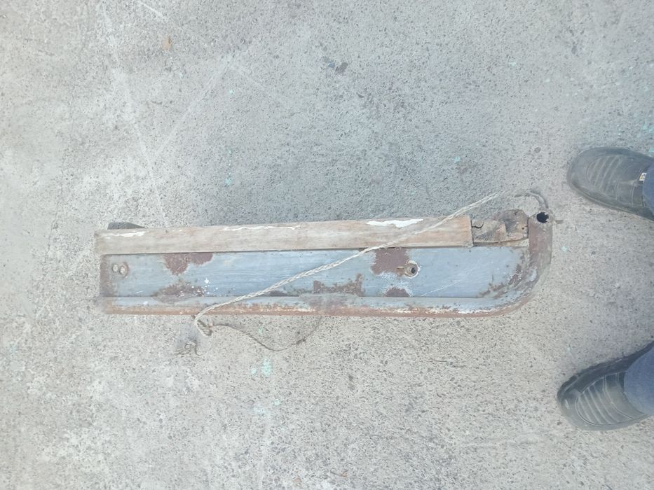 Продаются сани для хоз нужд.