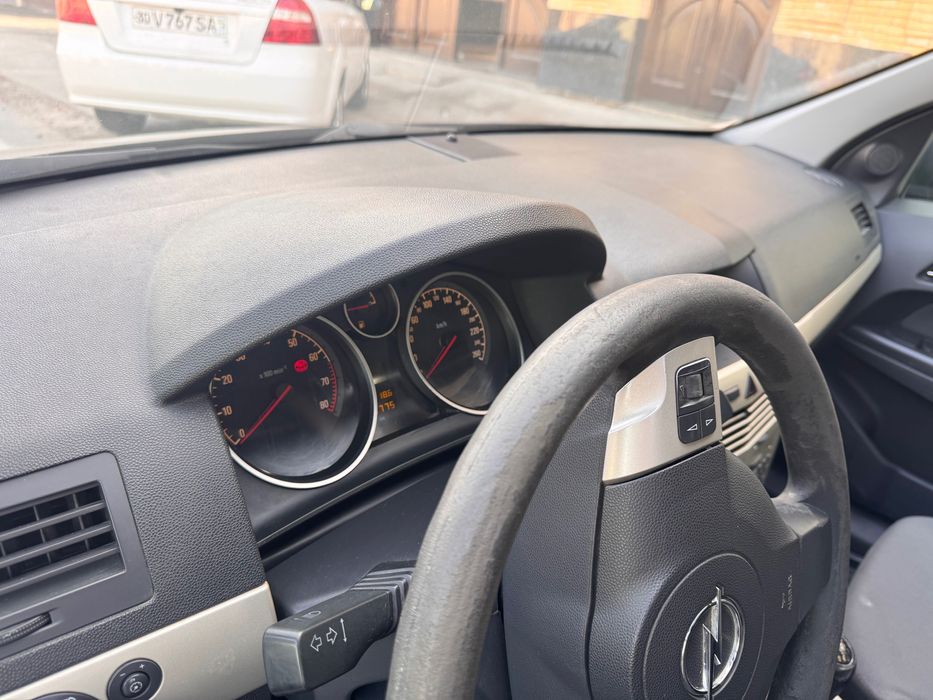 Автомабил Германский качиства