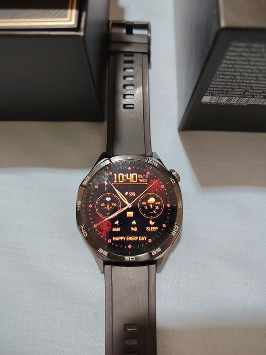Продаю HUAWEI GT 5 в идеальном состоянии