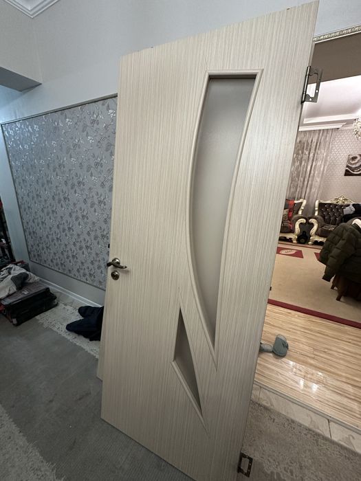 Продам двери все в сборе