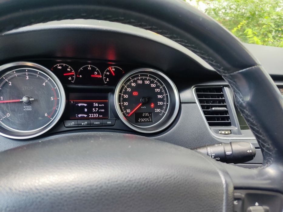 Пежо 508.  2.0 HDI