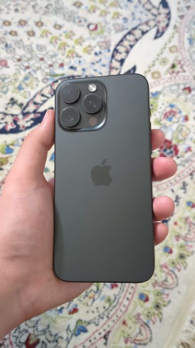 Продам или обменяю айфон 15 про Макс