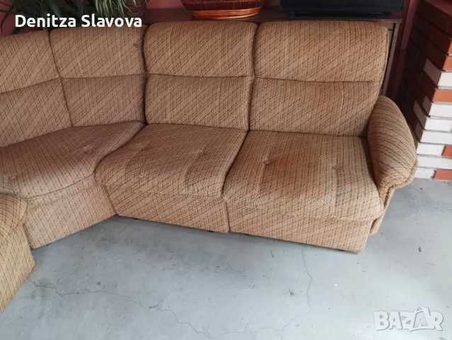Продавам ъглов диван