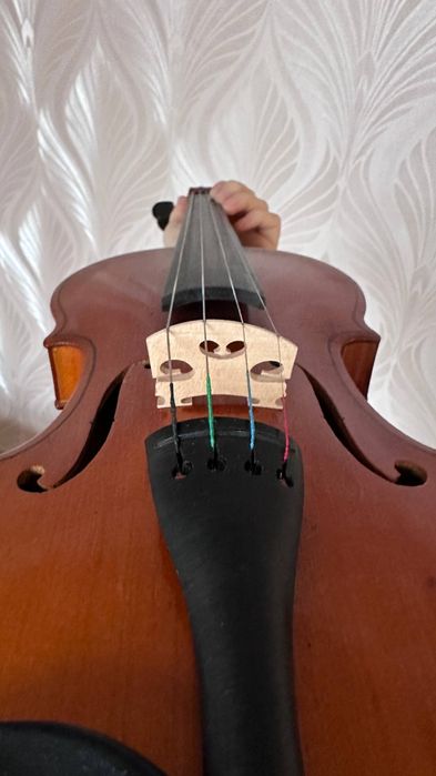 Продается скрипка 4/4 Российская