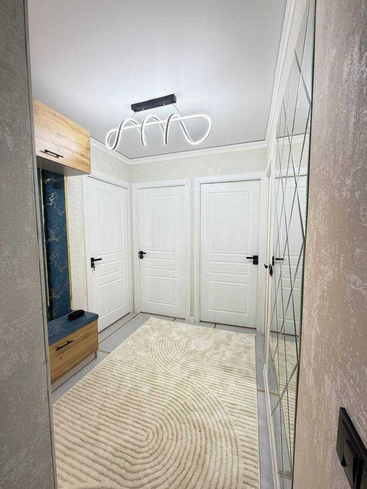 Метро Хамза Спорт товар 3в4/2/4  72м2