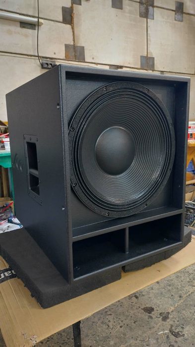 Активна Бас каса 15 инча Soundwave 1500W