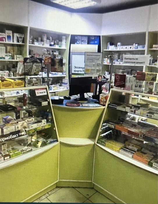 Продам мебель под аптеку