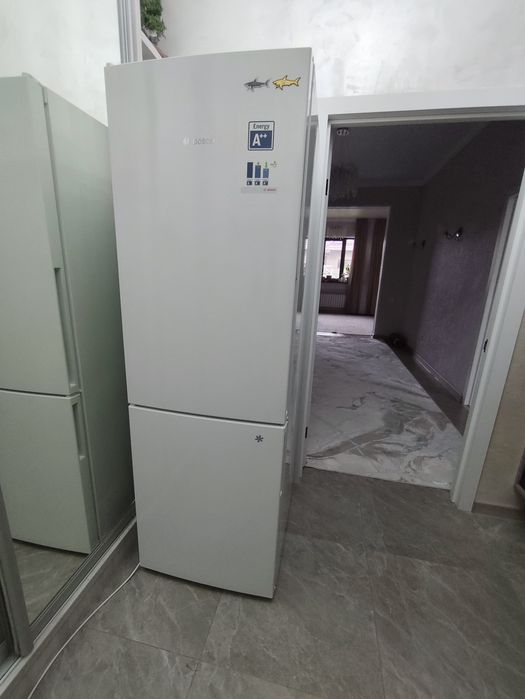 Продам холодильник Bosch