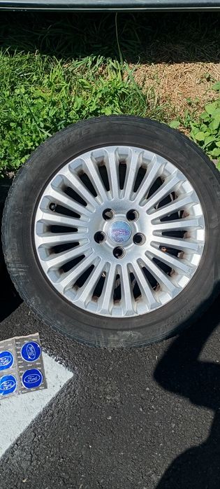 Jante aliaj Ford Focus 16''  x5 echipate cu cauciucuri mixte 205/55/16