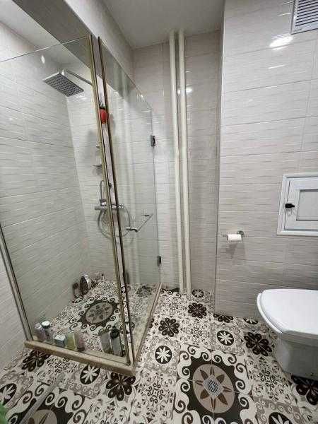 Дава се под наем Двустаен апартамент в Бургас, Лазур - 75 кв.м за 663 € - Снимка #7