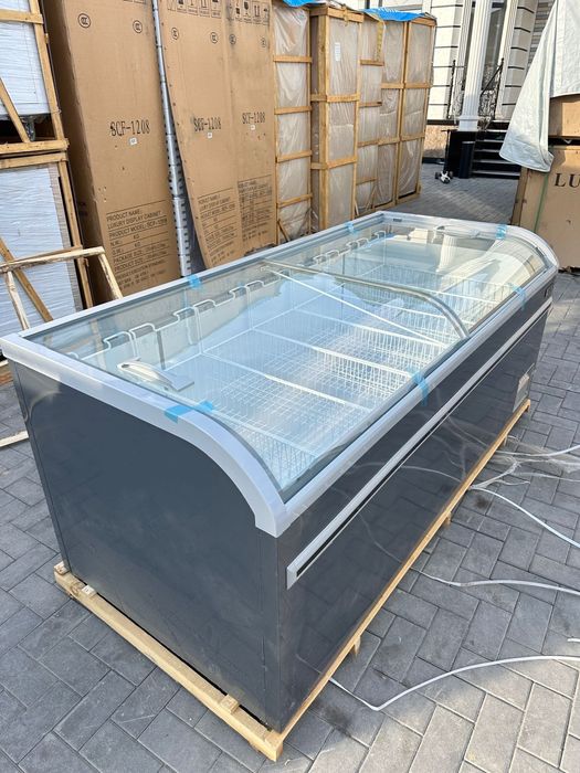 Продам морозильник магазин