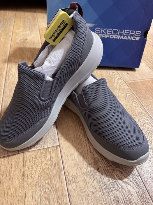 Мужская обувь Sketchers