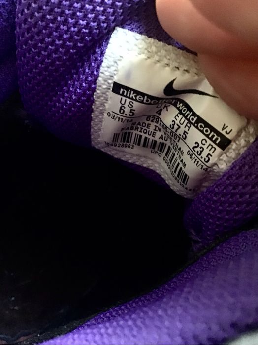 Продам обувь “Nike”