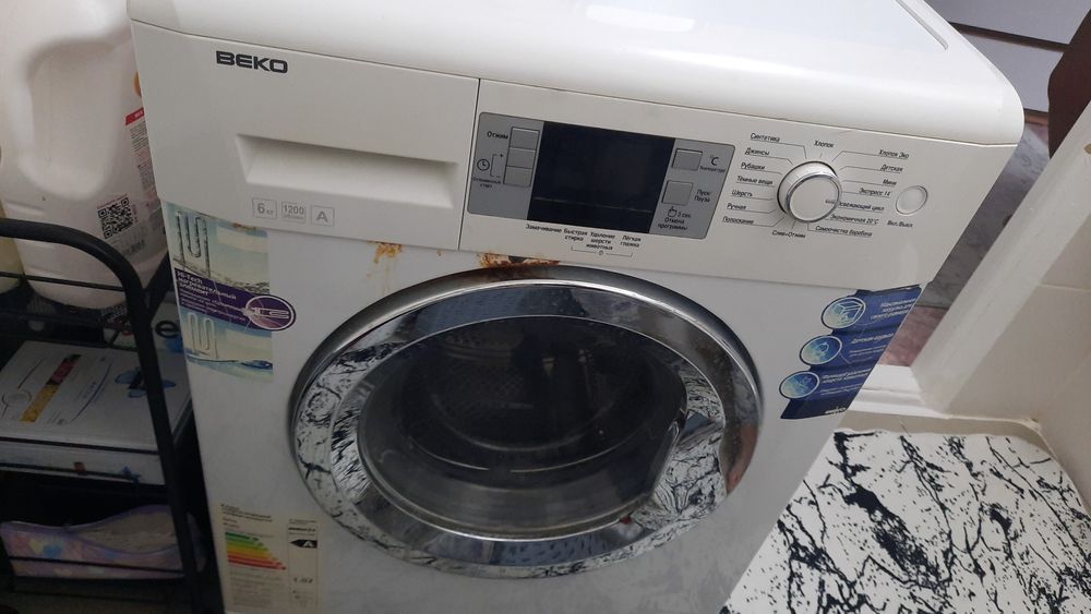 Отдам даром машинку веко