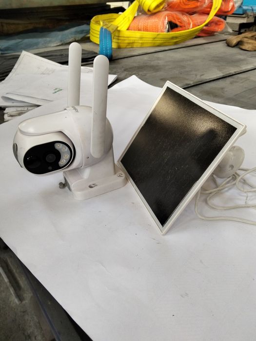 Cameră supraveghere cu panou solar 4 G