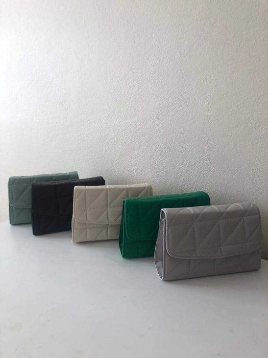 Нови Дамски чанти първо качество