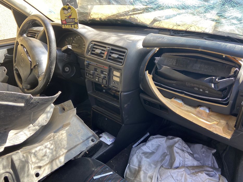 Opel Vectra, Опел Вектра 1.8i на части