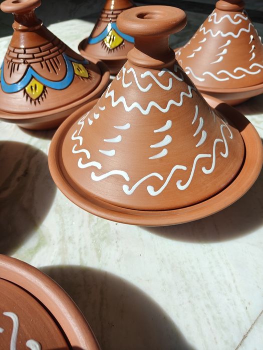 Vase tajine marocan diverse sortimente și dimensiuni noi