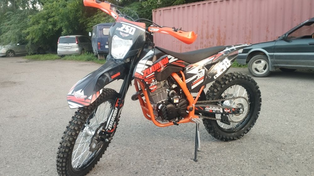Продам Zuumav k5 PRO