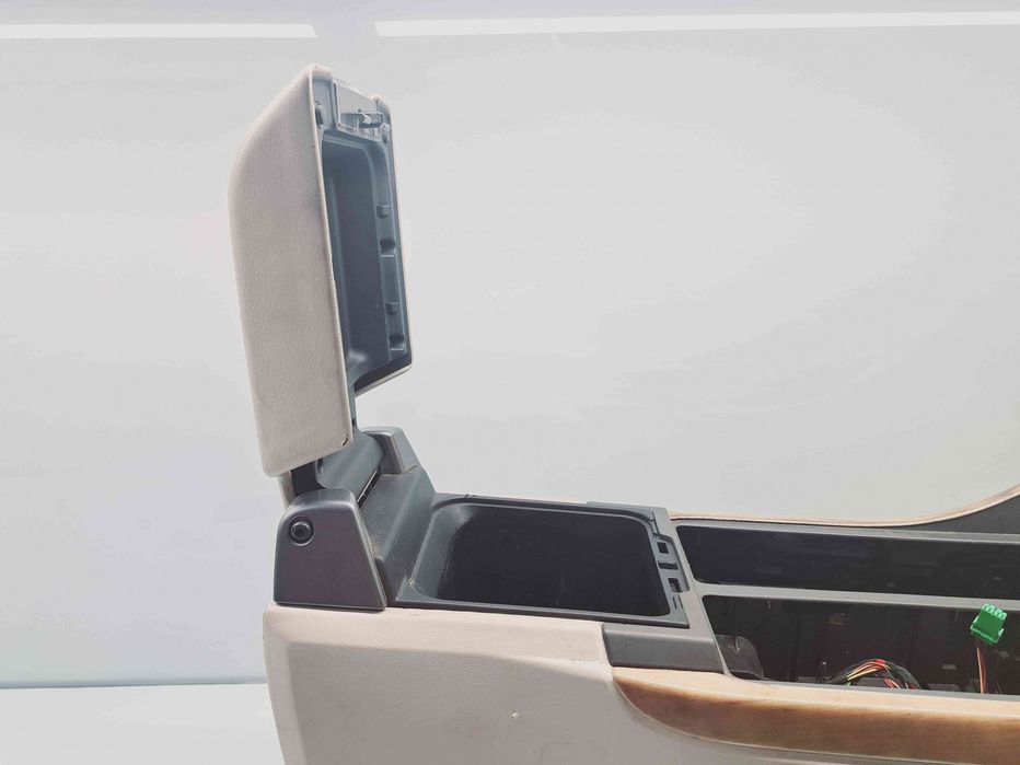 Consola centrala LAND ROVER RANGE ROVER SPORT (L320) [Fabr 2005-2009]
