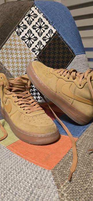 Nike Air Force 1 Mid bej, piele întoarsă, mărime 36.5