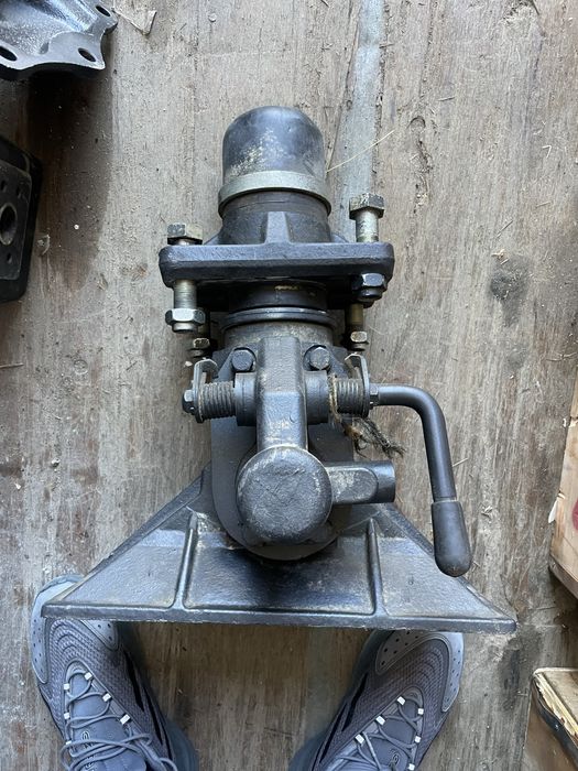 Фаркоп бааз камаз маз тандем