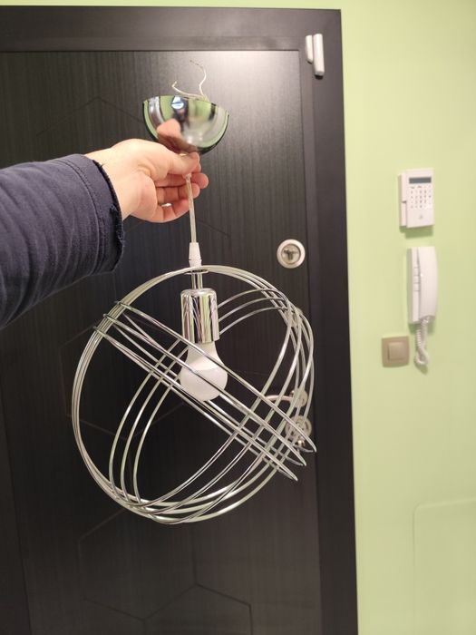 Полилей Нов подходящ за различни помещения