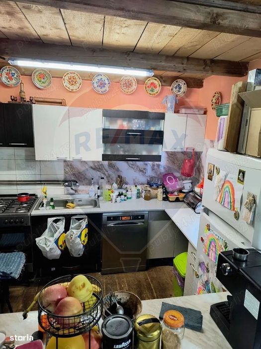 Cabana 5 camere de vânzare in Scrind-Frasinet,2000 mp teren intravilan