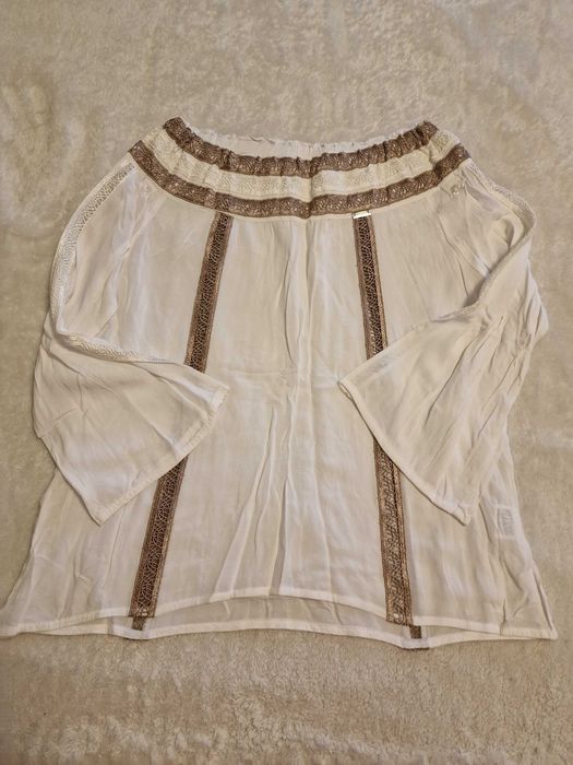 Блузки  и комплекти