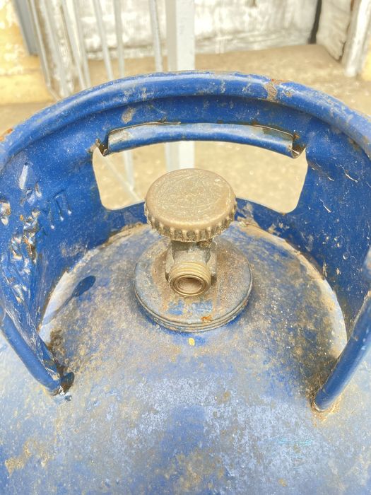 Газови бутилки за каравана/кемпер