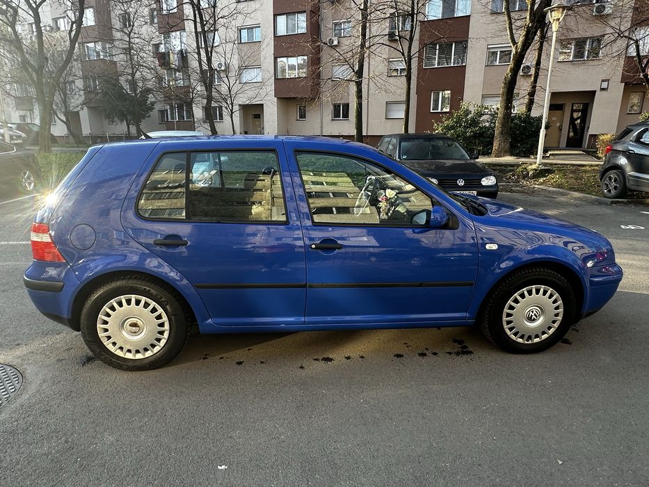 VW Golf 4 1.6 Benzina