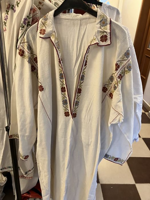 Ie autentica romaneasca