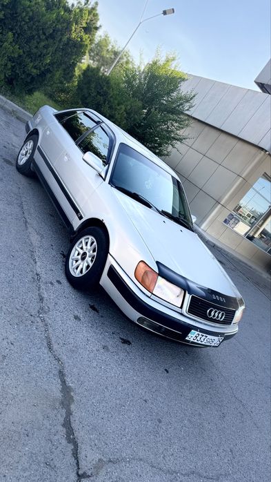 Audi 100 c4 quattro