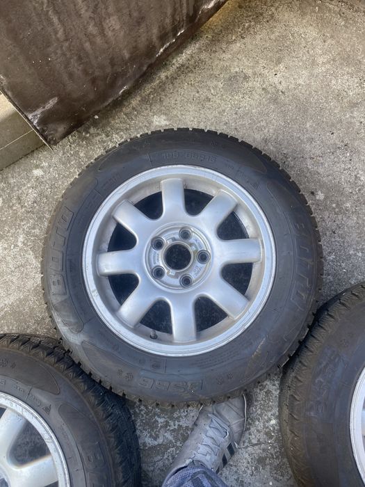 Гуми с джанти VAG