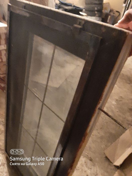 Продам окно из ПВХ КВЕ