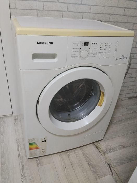 Продам стиральную машину