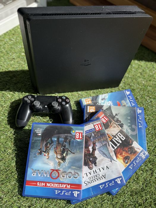 PlayStation 4 Slim ( PS4 ) + 8 jocuri