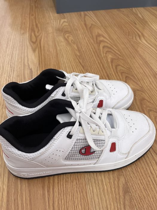 Обувки champion 40 номер