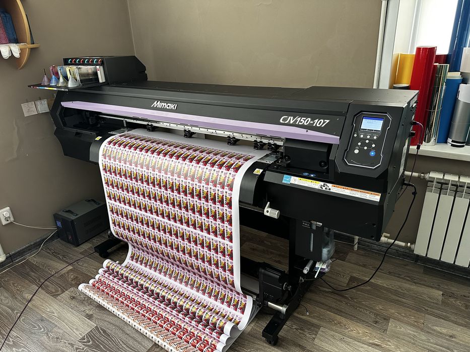 Печатный станок с контурной вырезкой Mimaki cjv150-107