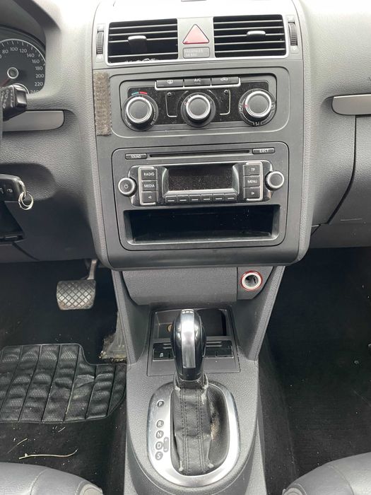 Фолксваген Туран на части Vw Touran II (03-15)г. 1.4 TSI 150к.с. DSG