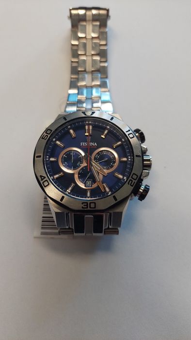 Часовник Festina F20448