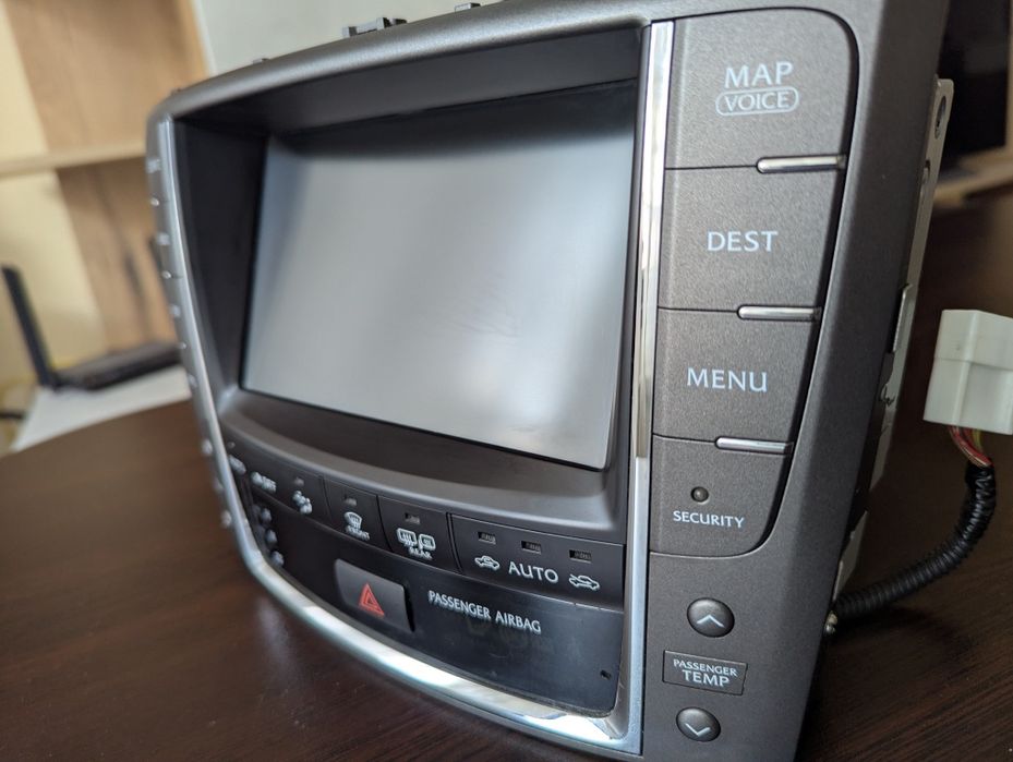 Оригинална мултимедия Lexus IS250 2009