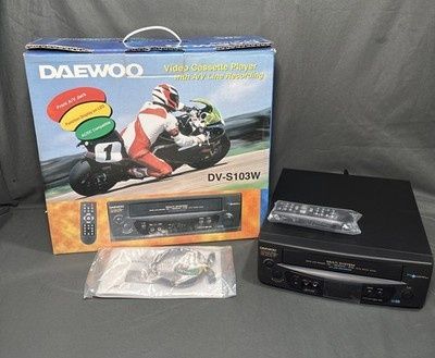 Видеомагнитофон daewoo