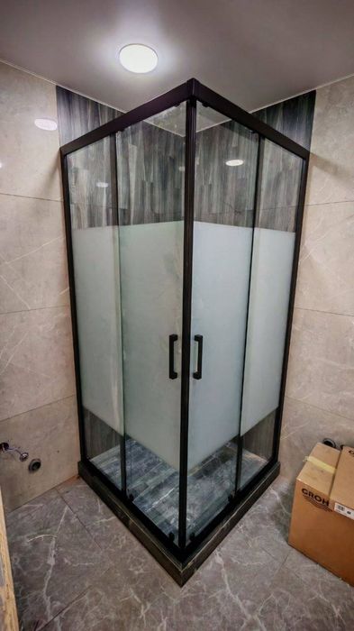 Душевые кабиныи и перегородки на заказ
